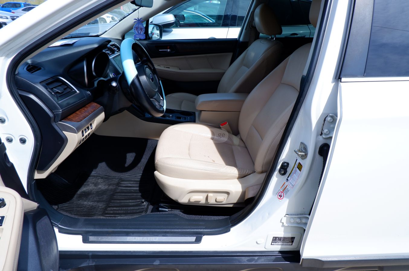 Subaru Outback - фото 10