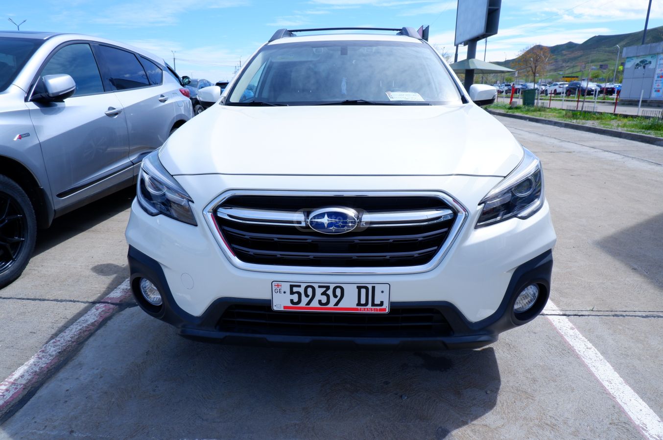 Subaru Outback - фото 2