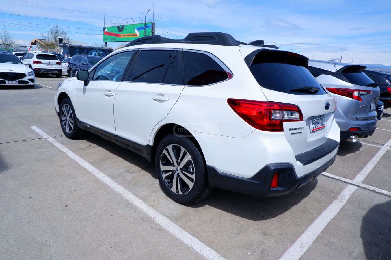 Subaru Outback - фото 6