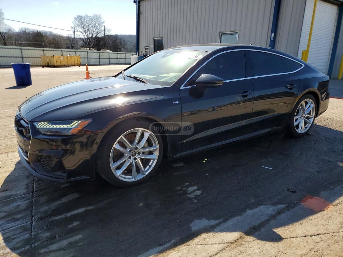Audi A7 - фото 1