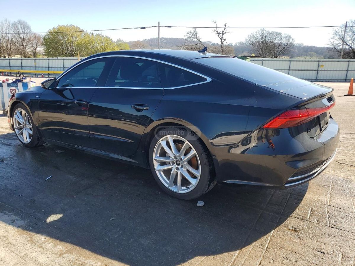 Audi A7 - фото 2