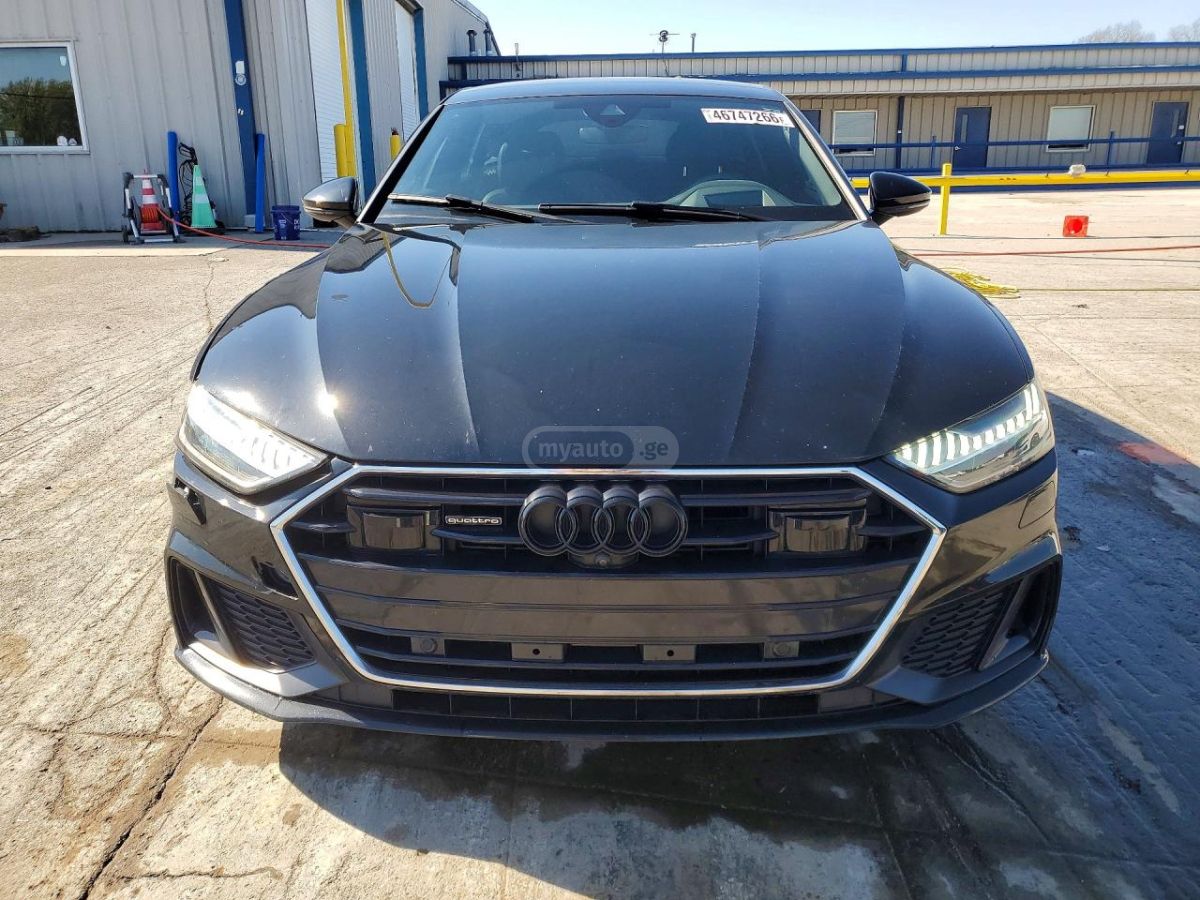 Audi A7 - фото 5