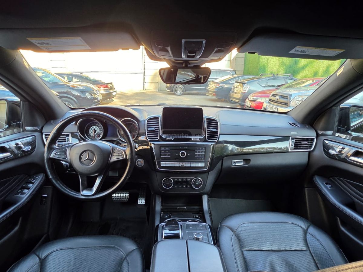 Mercedes-Benz GLE 43 AMG - фото 3