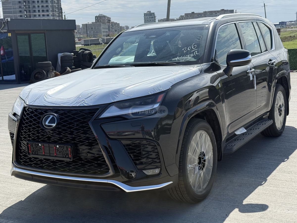Lexus LX 500 - фото 1