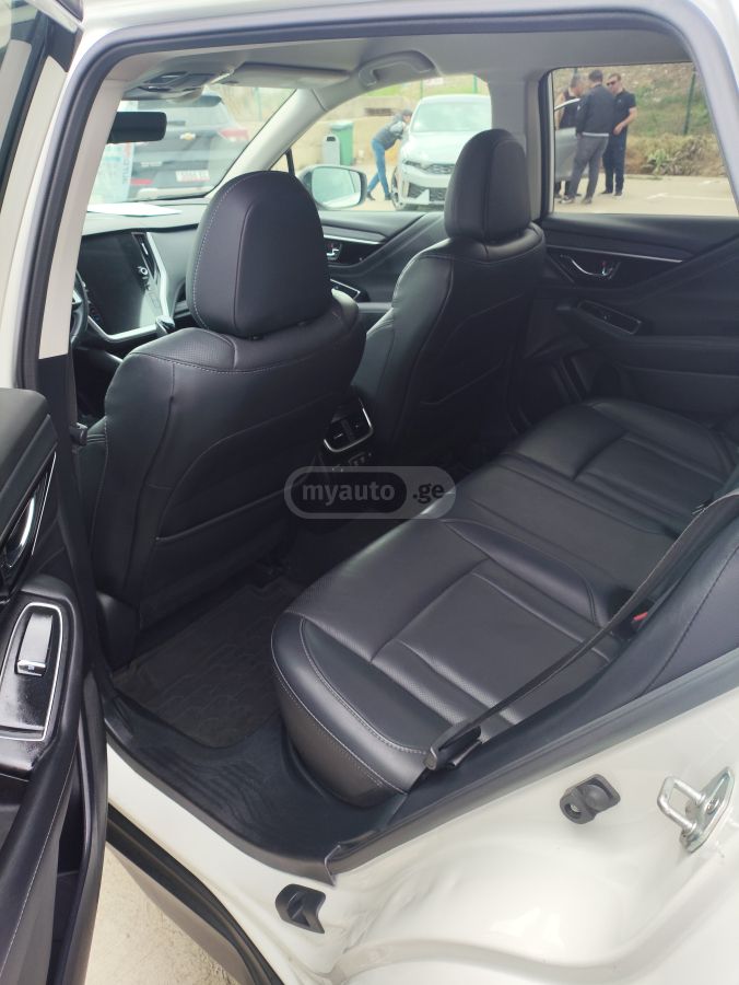 Subaru Outback - фото 10