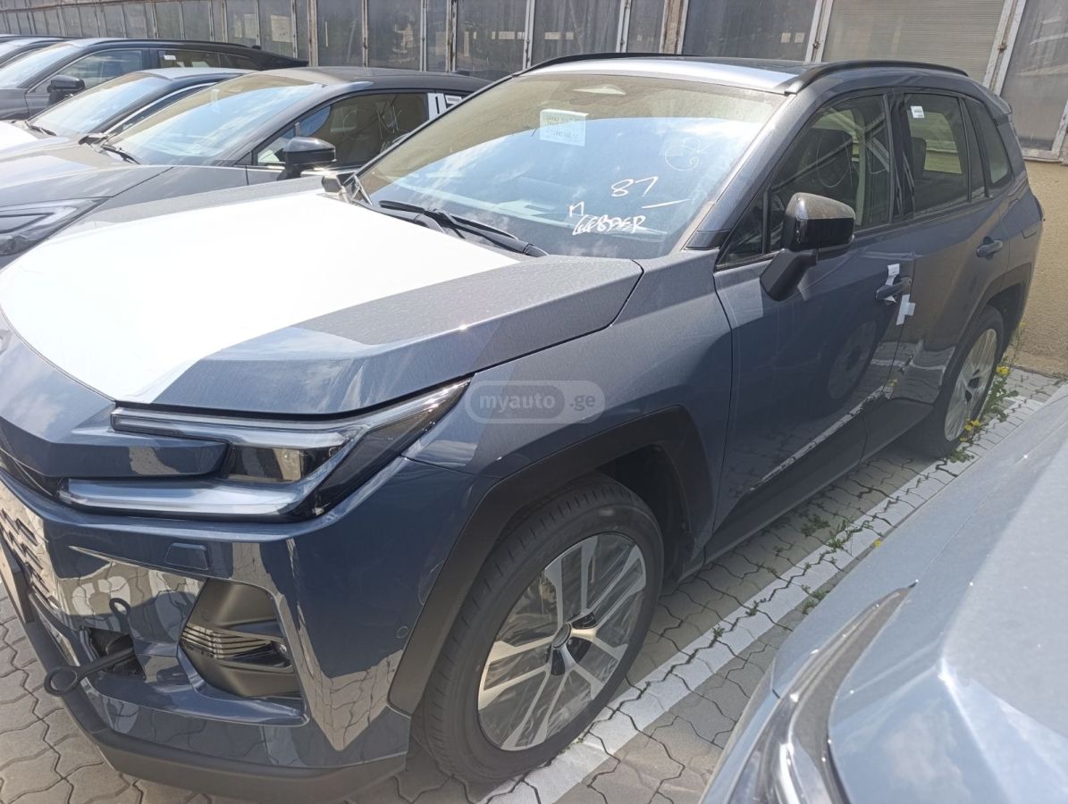 Toyota Rav 4 - фото 3