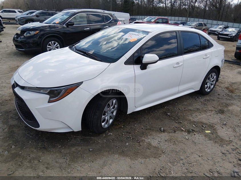 Toyota Corolla - фото 2