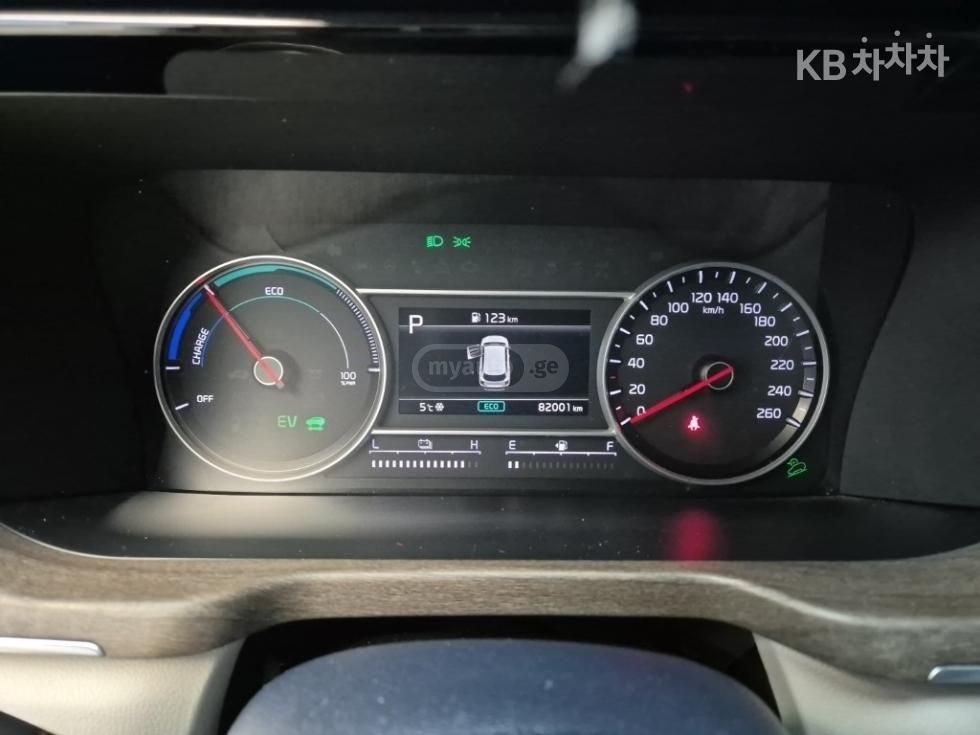 Kia Sorento - фото 6