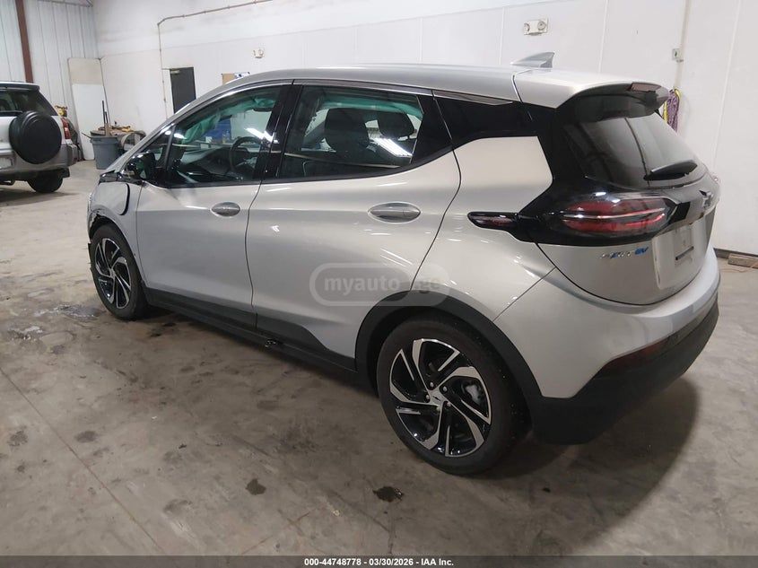 Chevrolet Bolt EV - фото 1