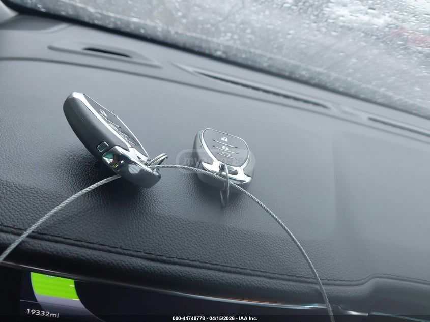Chevrolet Bolt EV - фото 9