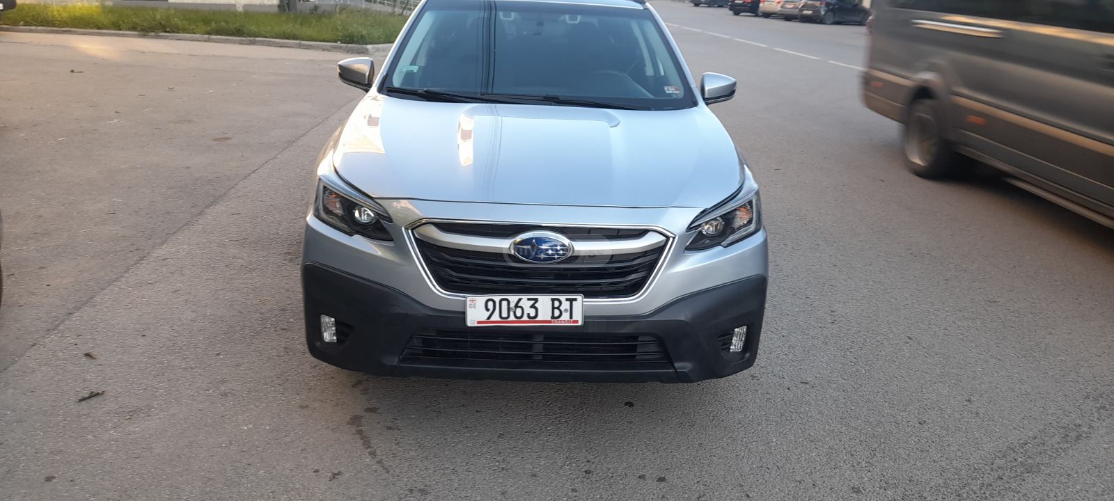 Subaru Outback - фото 1