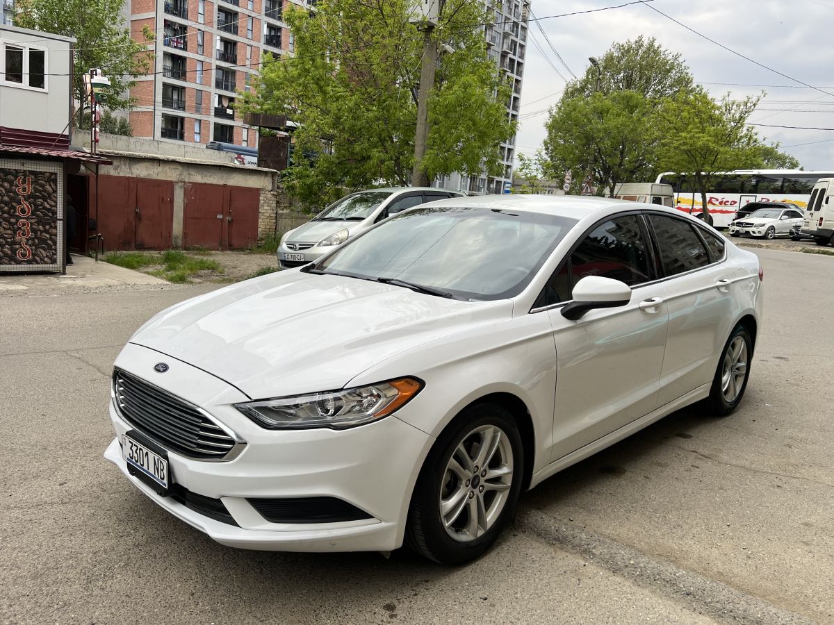 Ford Fusion - фото 4