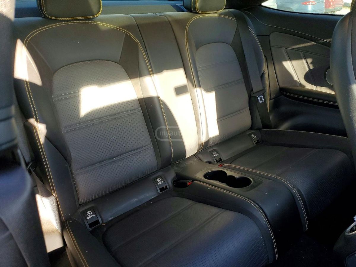 Mercedes-Benz C 63 AMG - фото 10