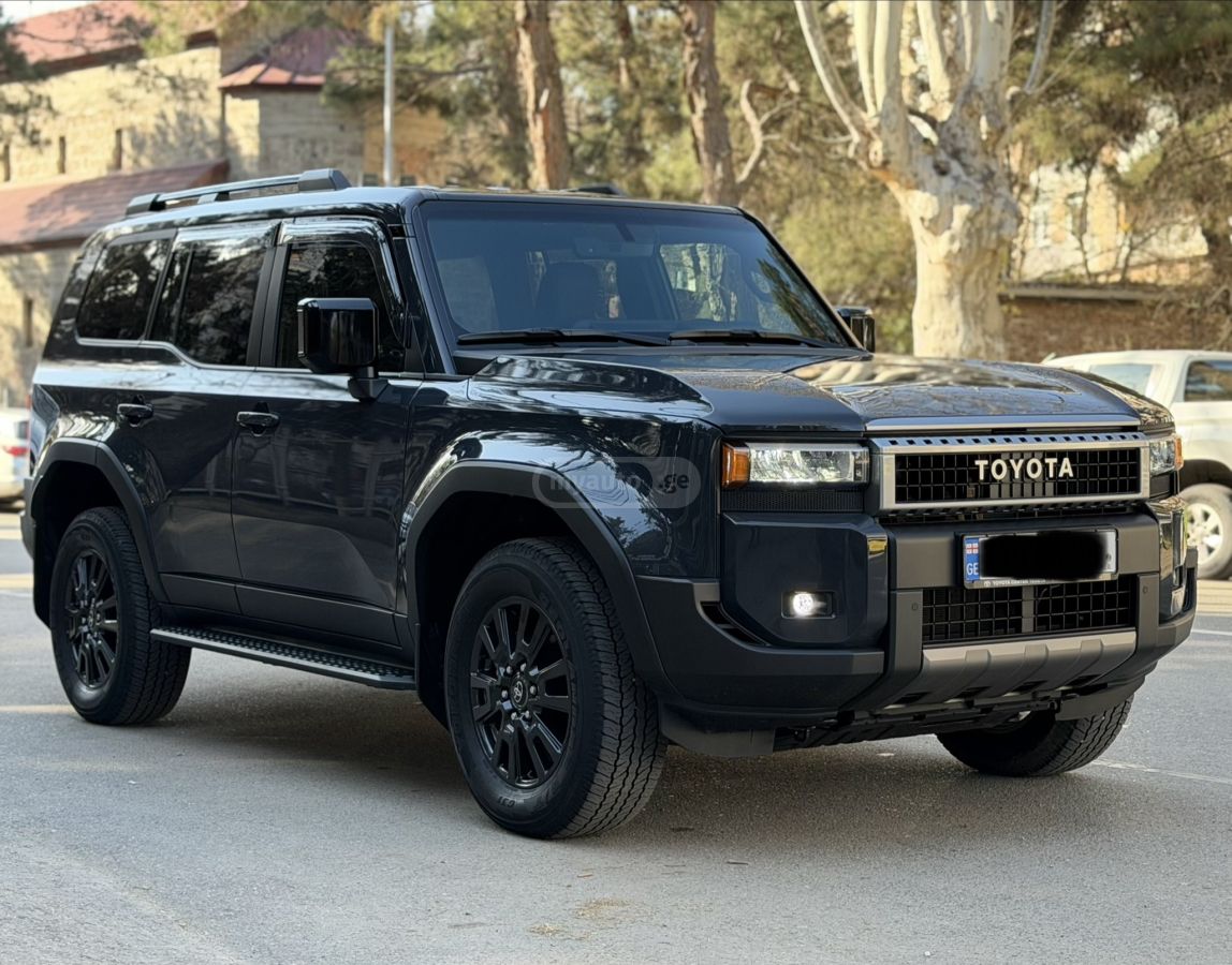 Toyota Land Cruiser Prado - фото 1