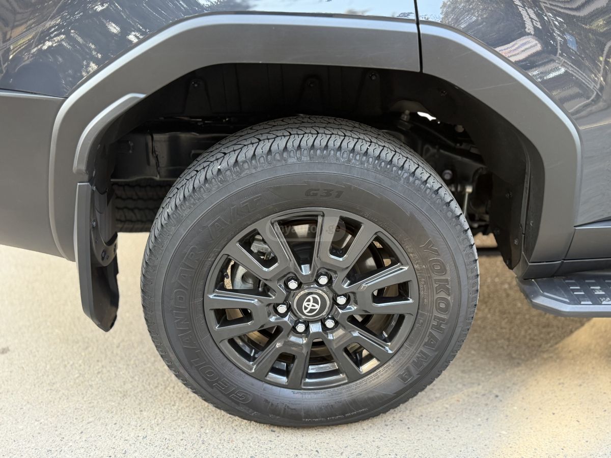 Toyota Land Cruiser Prado - фото 15