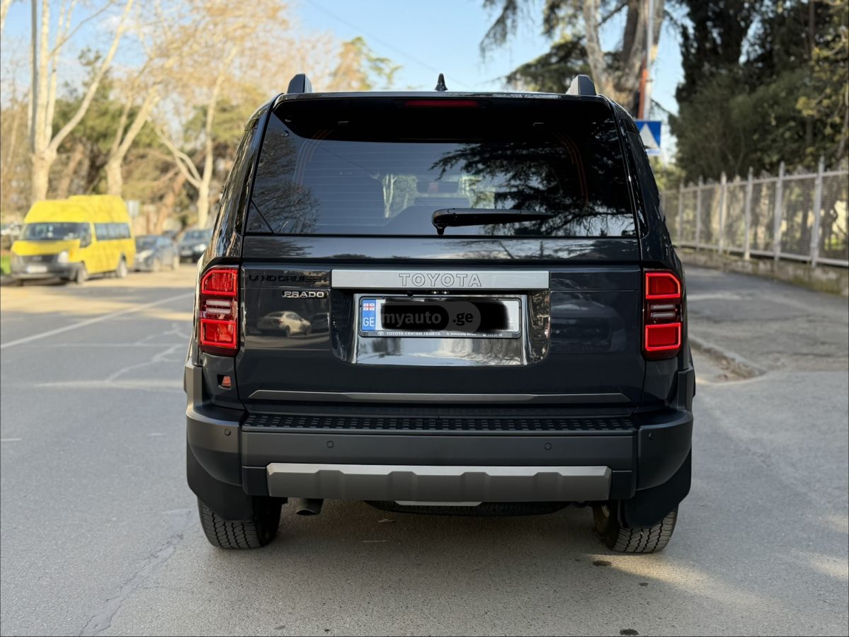 Toyota Land Cruiser Prado - фото 6