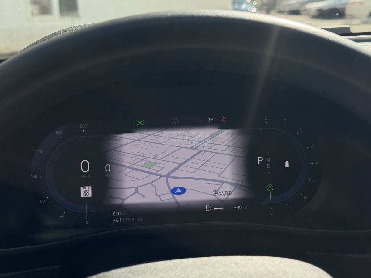 Volvo XC 40 Core Hybrid 2025 — миниатюра 11