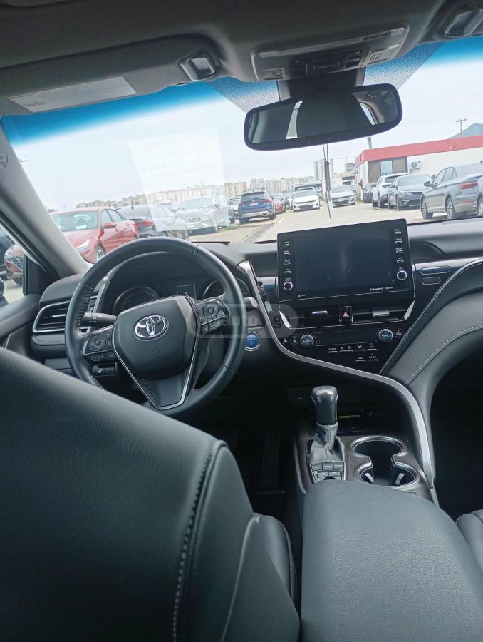 Toyota Camry - фото 5