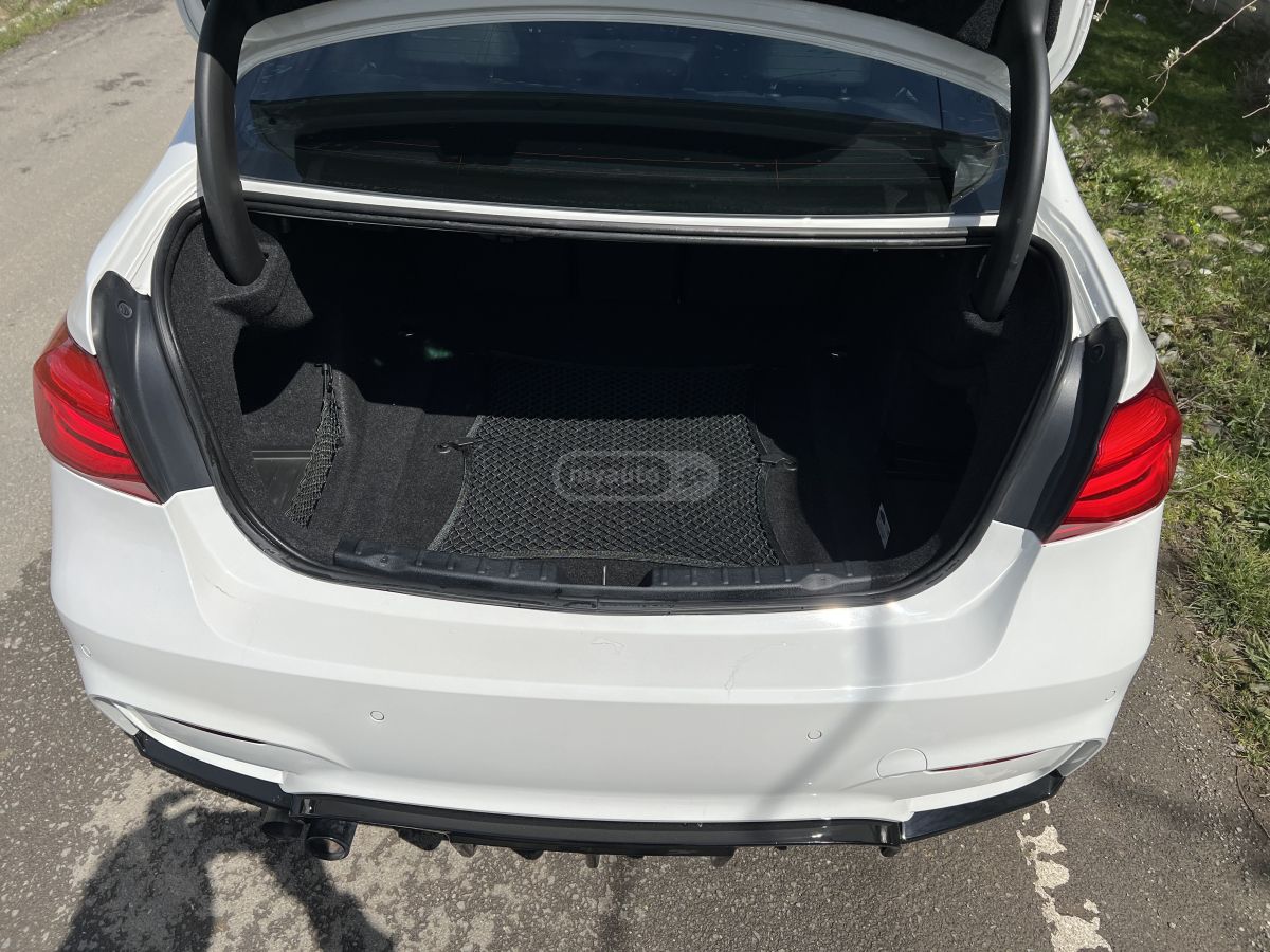 BMW 330 - фото 7