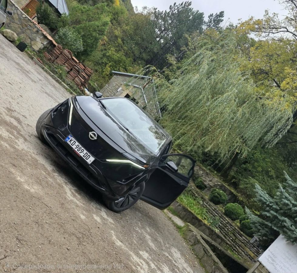 Nissan EMPOWER+ 4dr Front-Wheel Drive — миниатюра 1