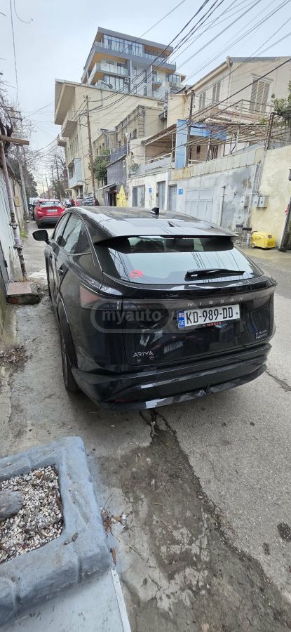 Nissan EMPOWER+ 4dr Front-Wheel Drive — миниатюра 3