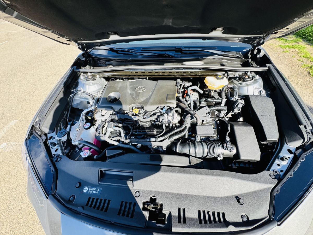 Toyota Camry - фото 12