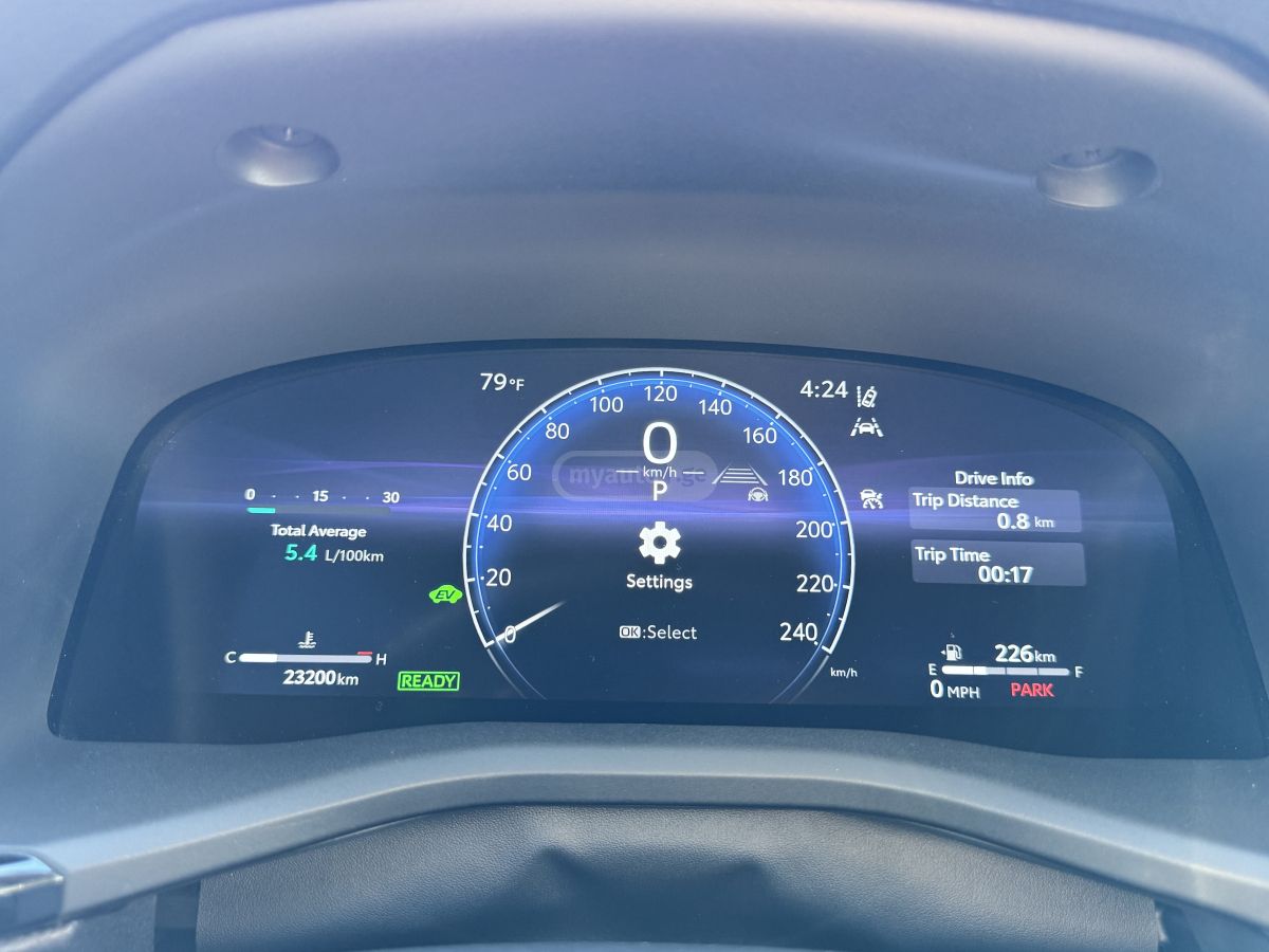 Toyota Camry - фото 13