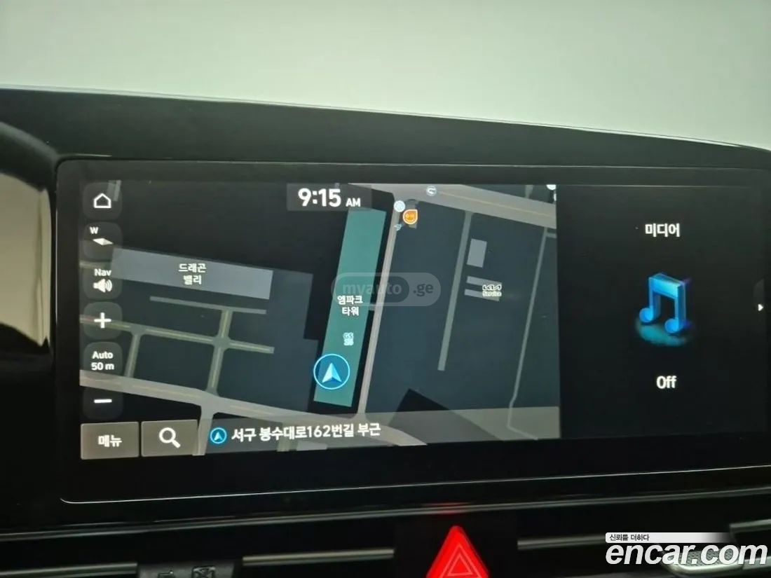 Hyundai Elantra - фото 10