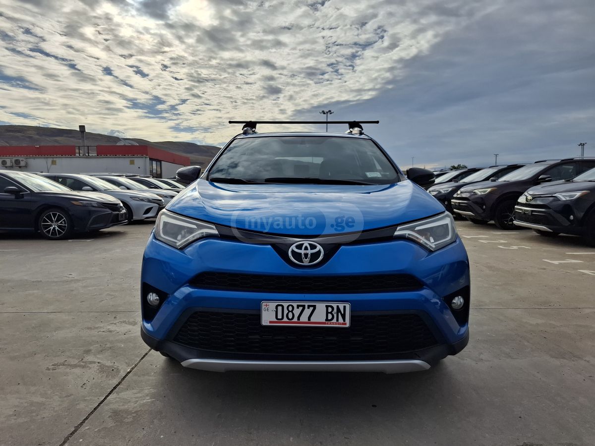Toyota RAV 4 - фото 3