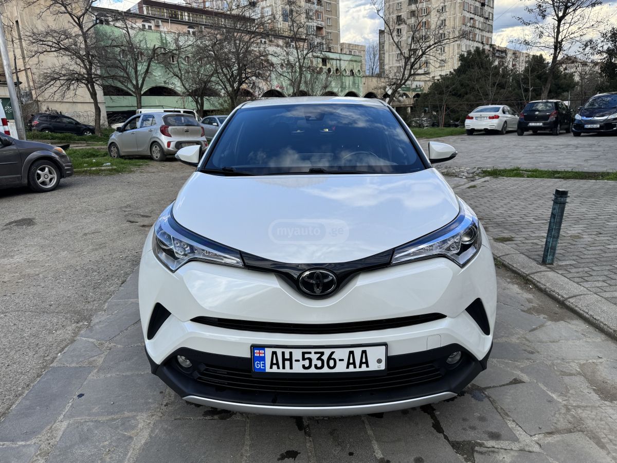 Toyota CHR - фото 5