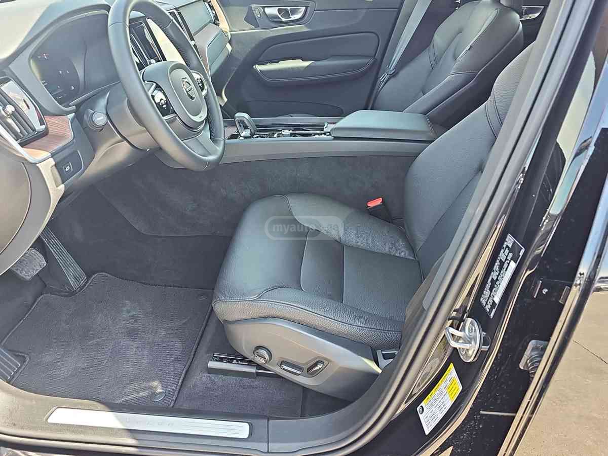 Volvo XC 60 2024 — миниатюра 2