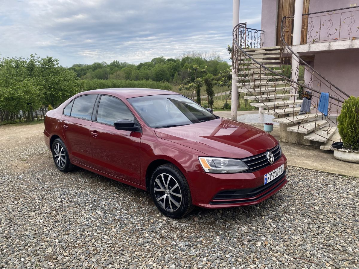 Volkswagen Jetta - фото 1