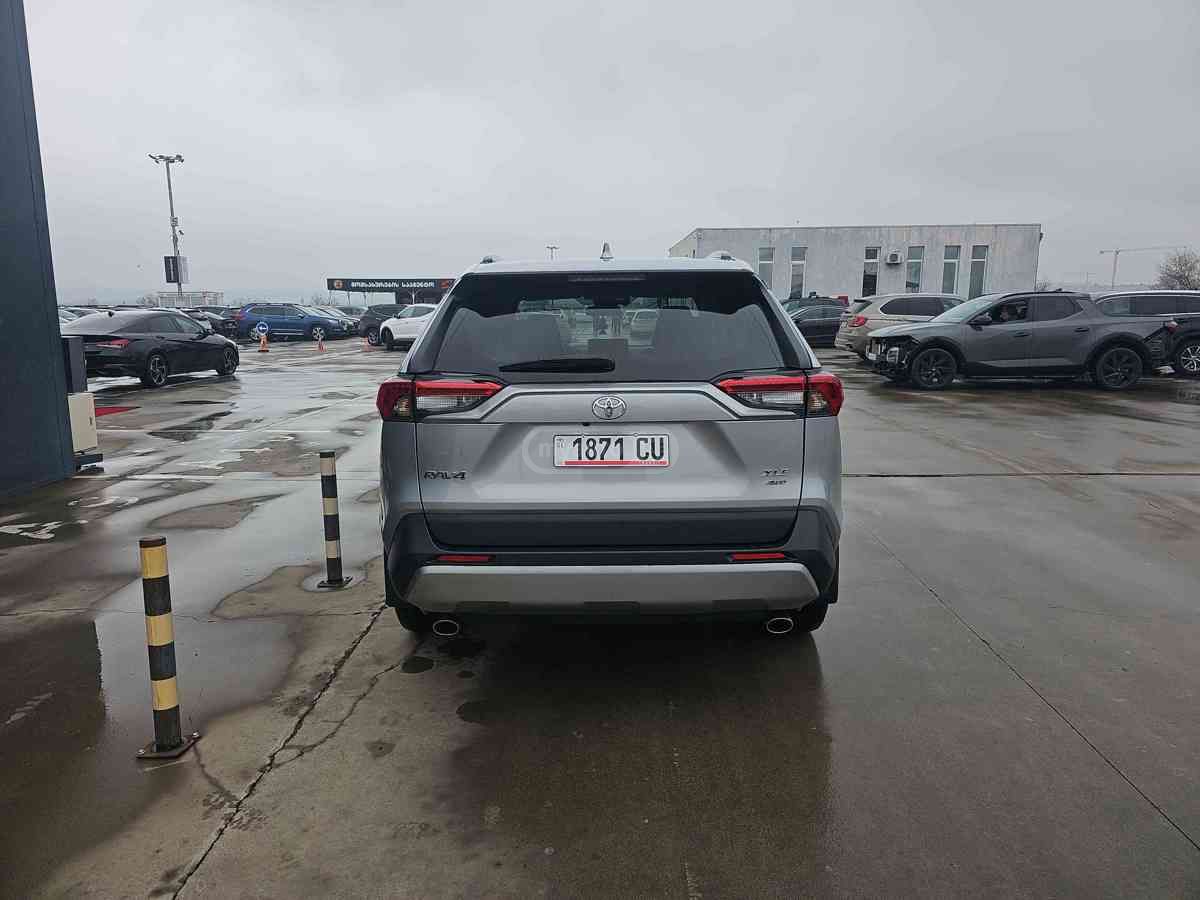 Toyota Toyota RAV4 — миниатюра 5