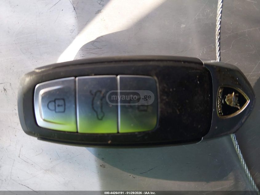 Lamborghini Urus 2020 — миниатюра 10