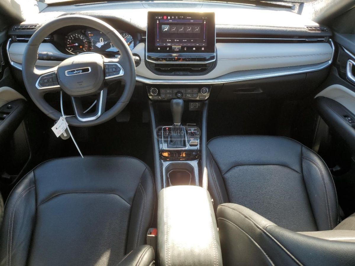 Jeep Limited — миниатюра 8