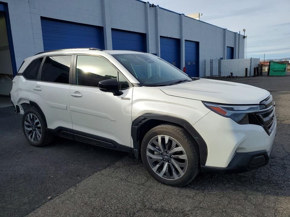 Subaru Forester - фото 5