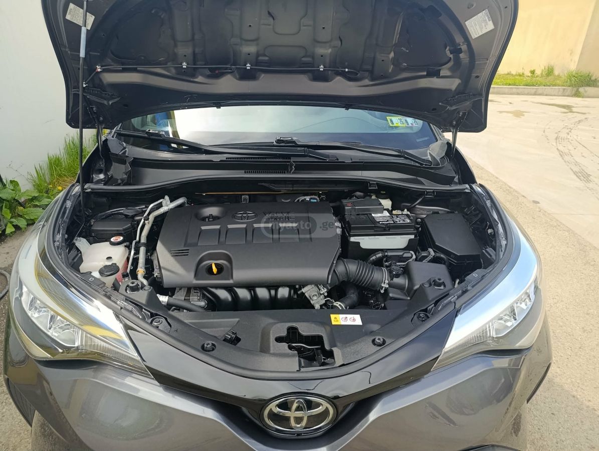 Toyota CHR - фото 7