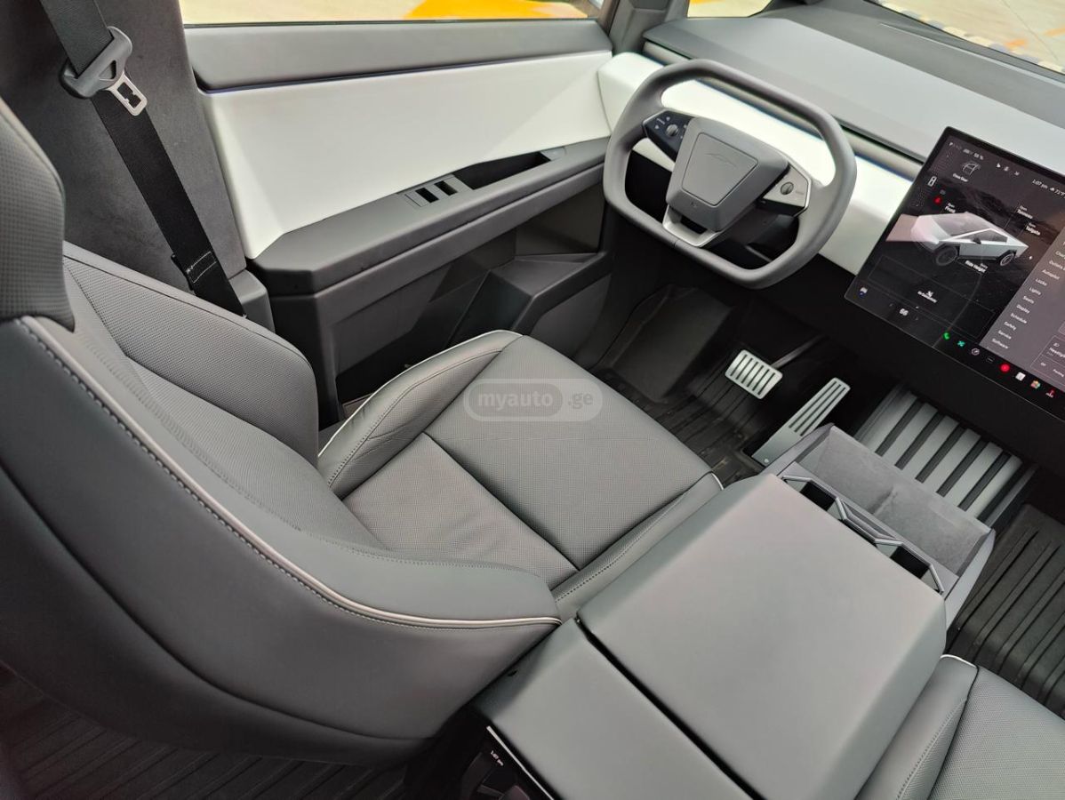 Tesla Cybertruck 2024 — миниатюра 6