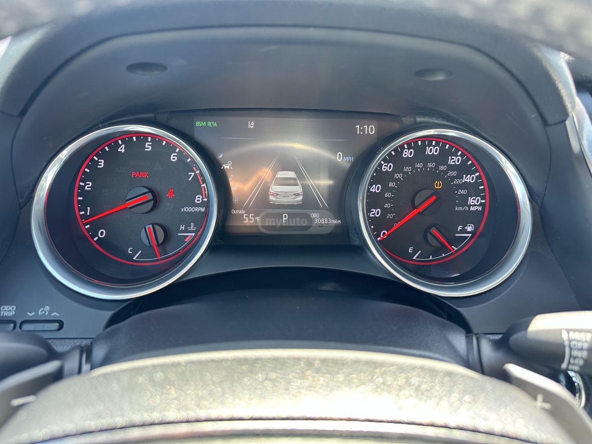 Toyota Camry - фото 9