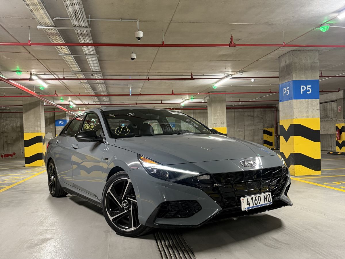 Hyundai Elantra - фото 4