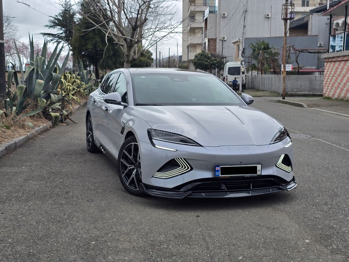 BYD Seal Champion Edition 2024 — миниатюра 1