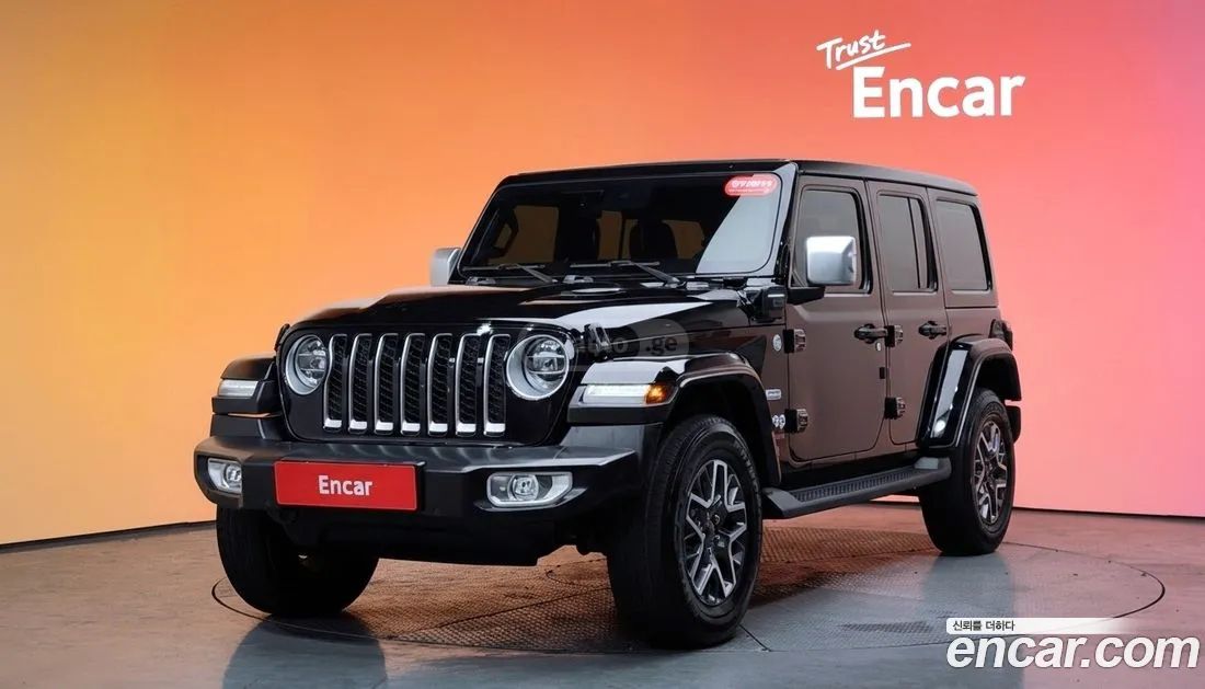 Jeep Wrangler - фото 1