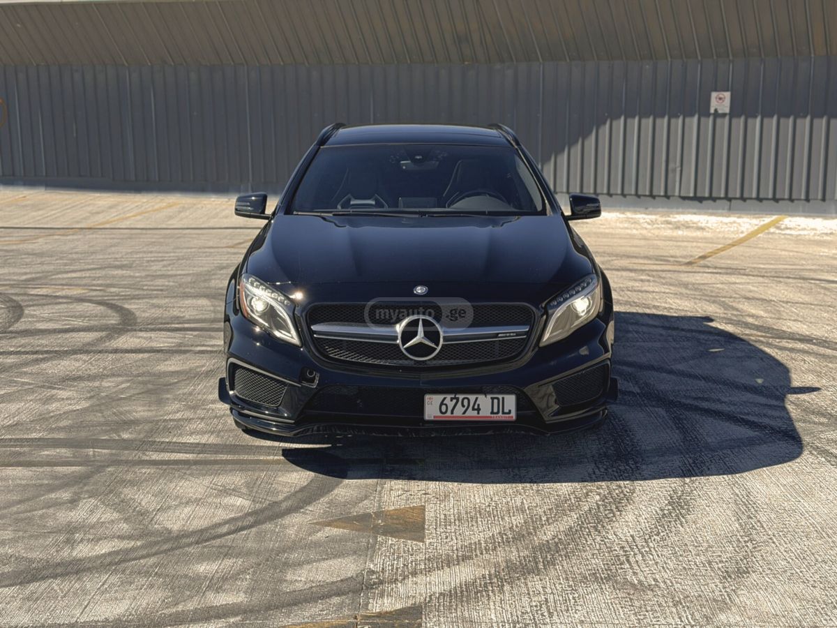 Mercedes-Benz GLA 45 AMG - фото 2