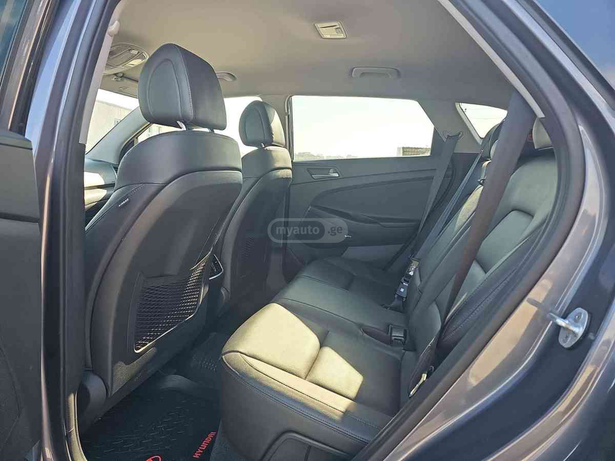 Hyundai Tucson - фото 8