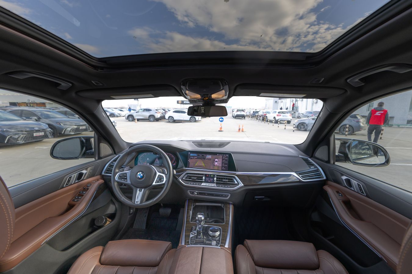 BMW X5 - фото 10