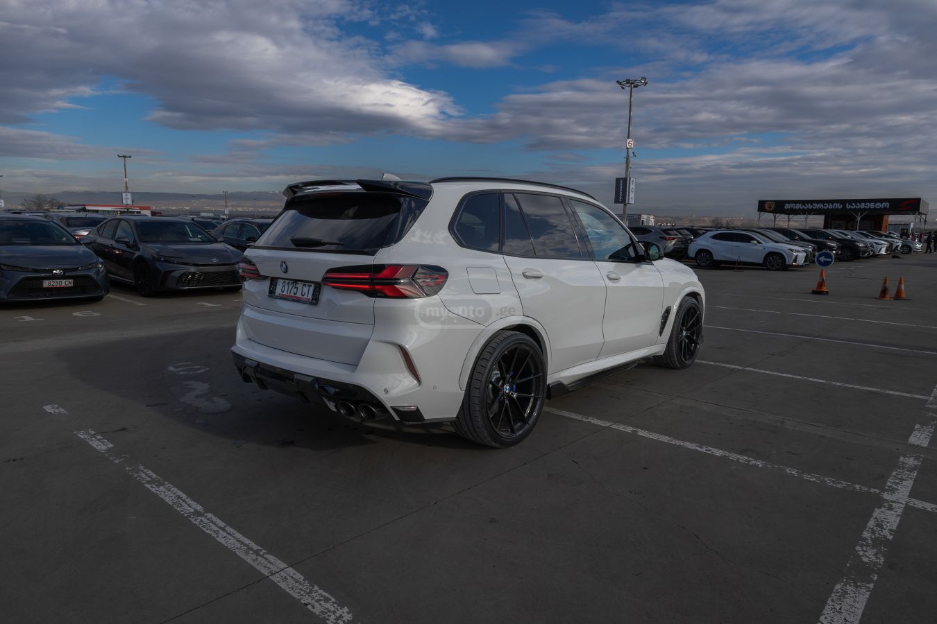 BMW X5 - фото 5