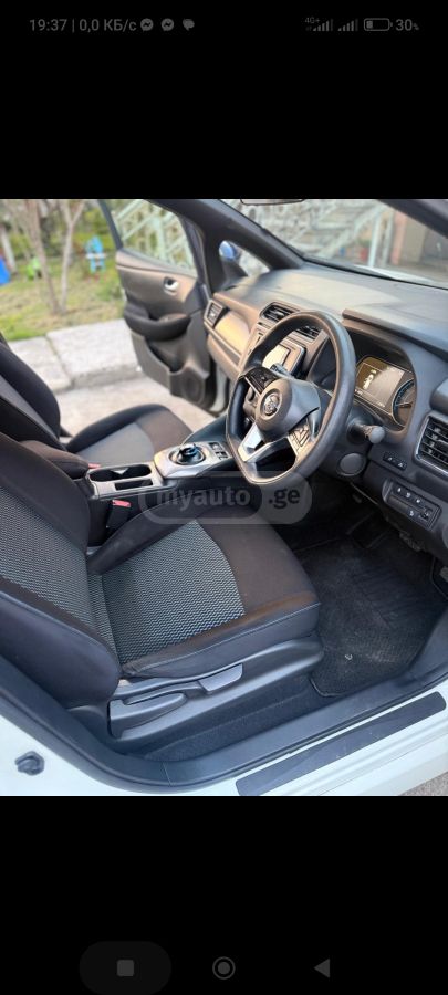 Nissan Leaf - фото 4