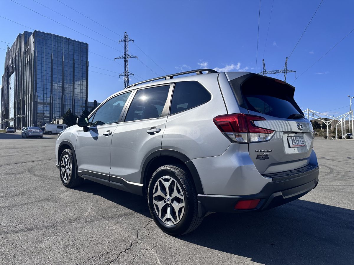 Subaru Forester - фото 3