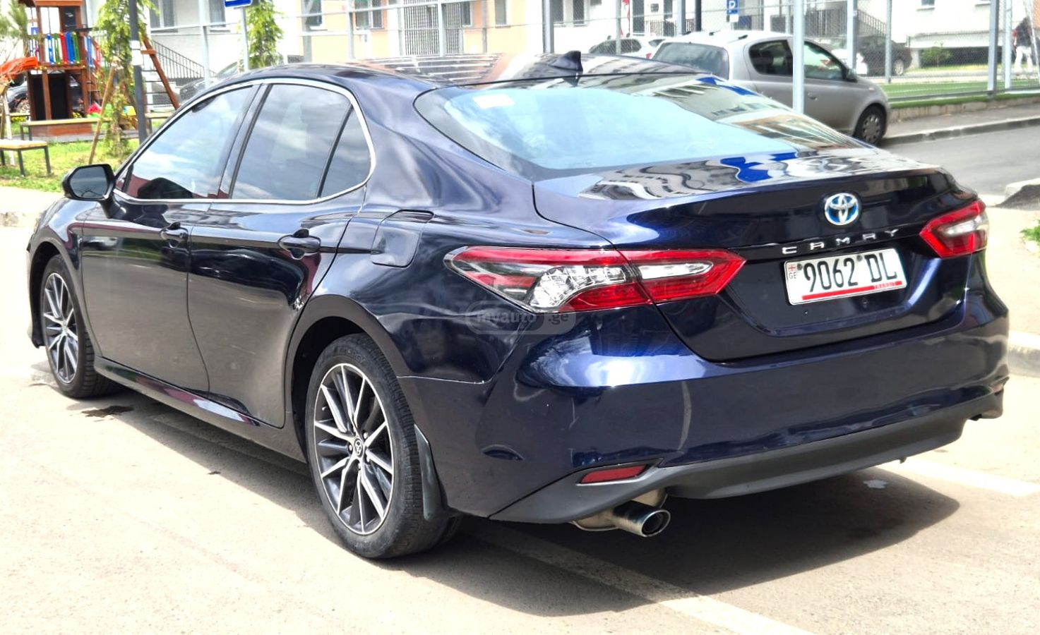 Toyota Camry - фото 8