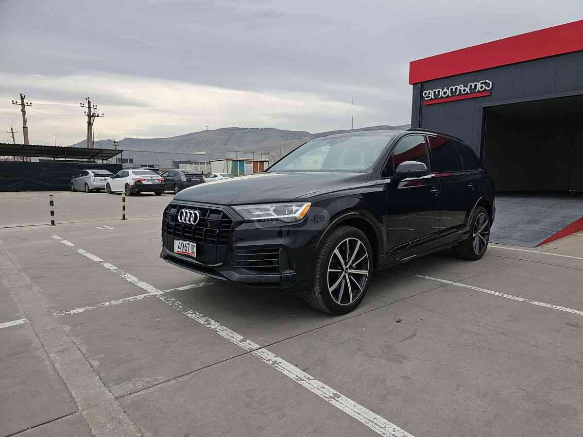 Audi Audi Q7 — миниатюра 1